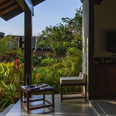 K Ko Surf Village At Keramas Lebih Экстерьер фото