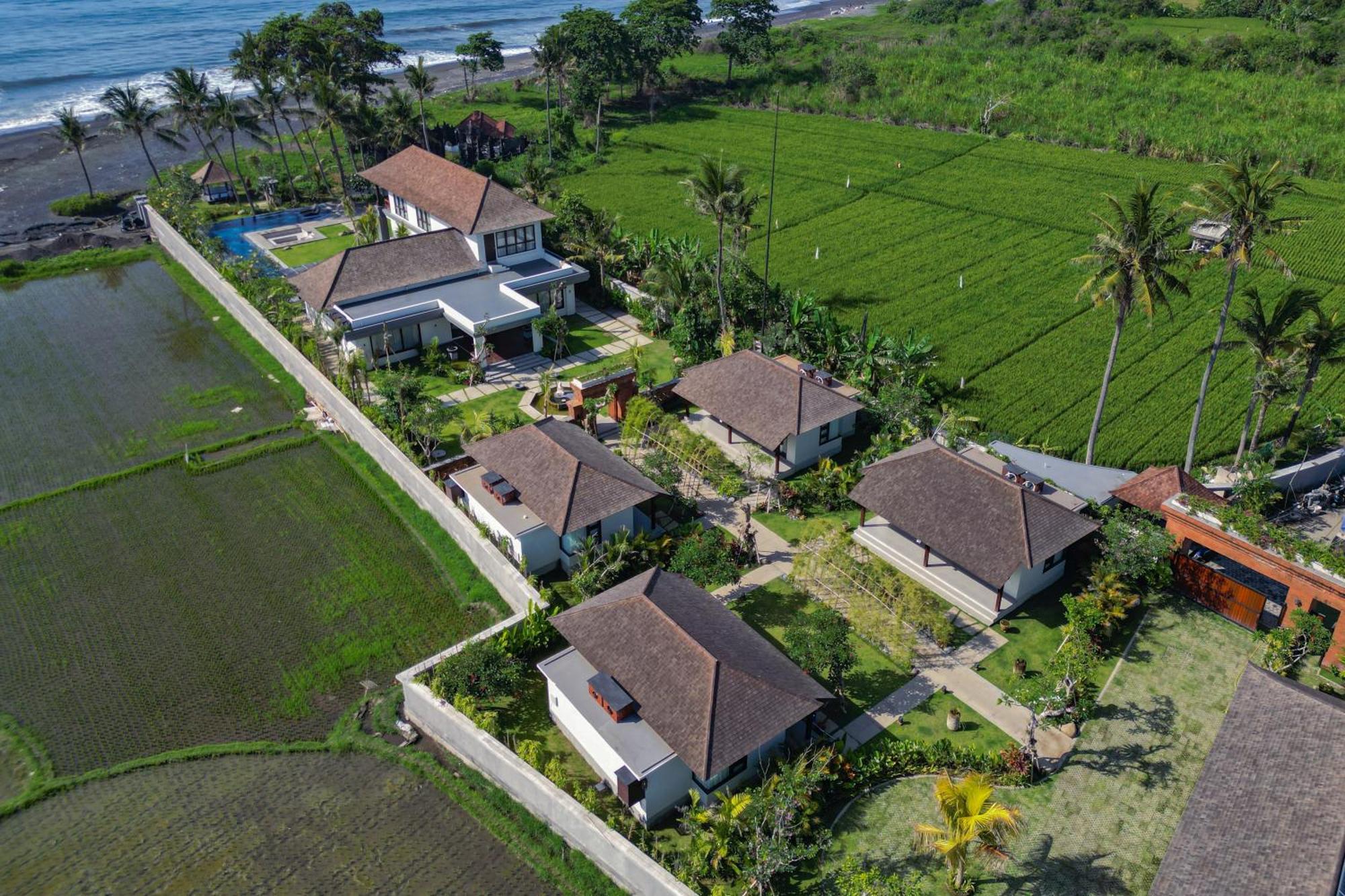 K Ko Surf Village At Keramas Lebih Экстерьер фото
